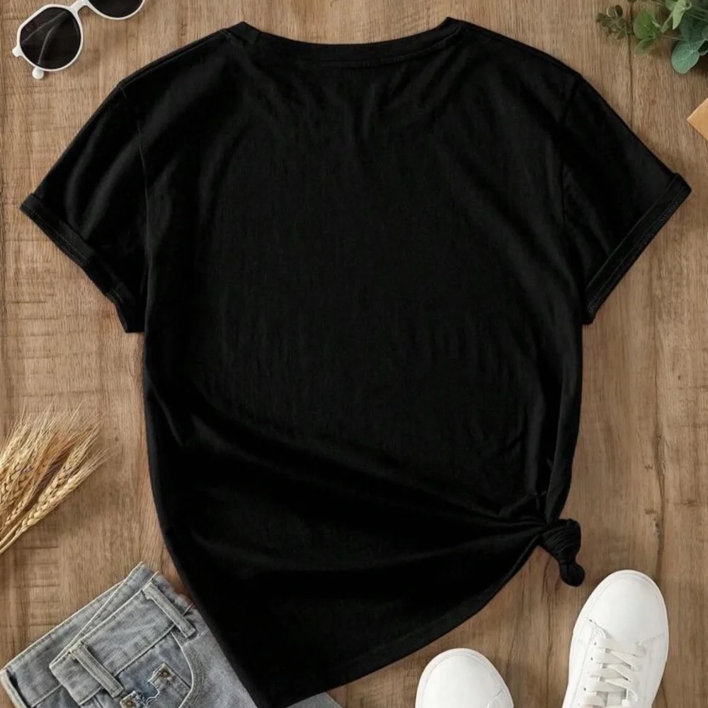 Sculpture And Letter Graphic Black Tee Shirt - Picture 3 of 5
